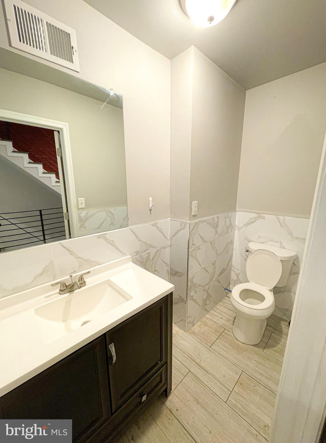 BELLA VISTA - Residential Lease