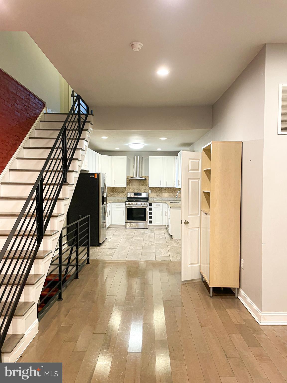 BELLA VISTA - Residential Lease