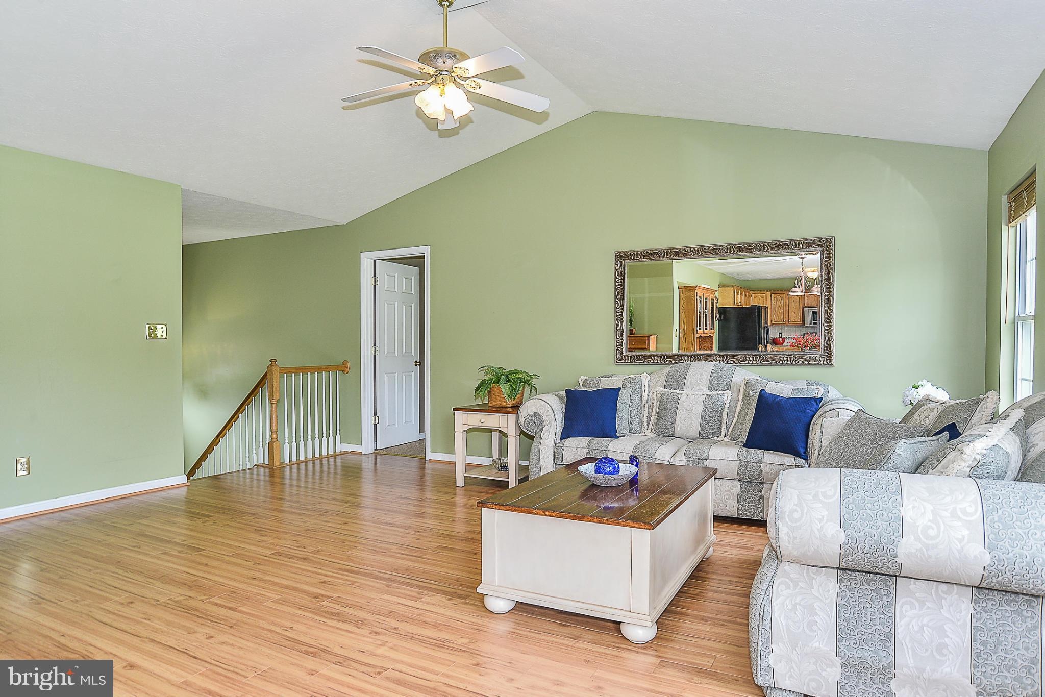 WILLIAMSBURG - Residential