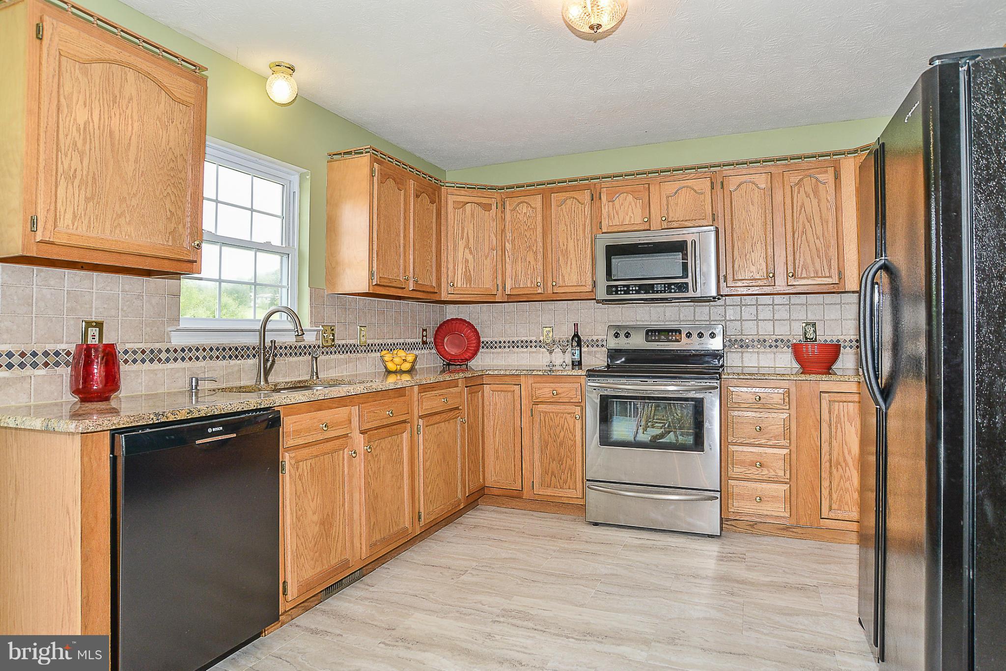 WILLIAMSBURG - Residential