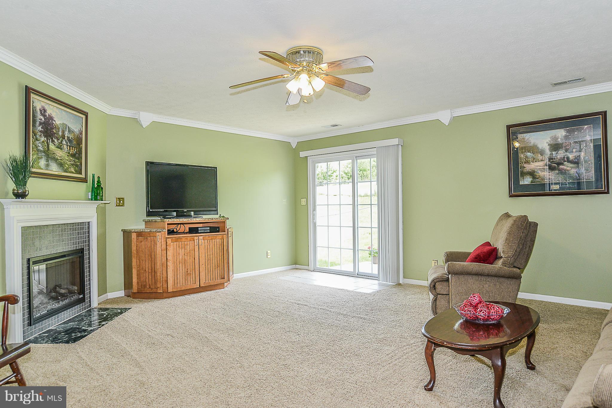 WILLIAMSBURG - Residential