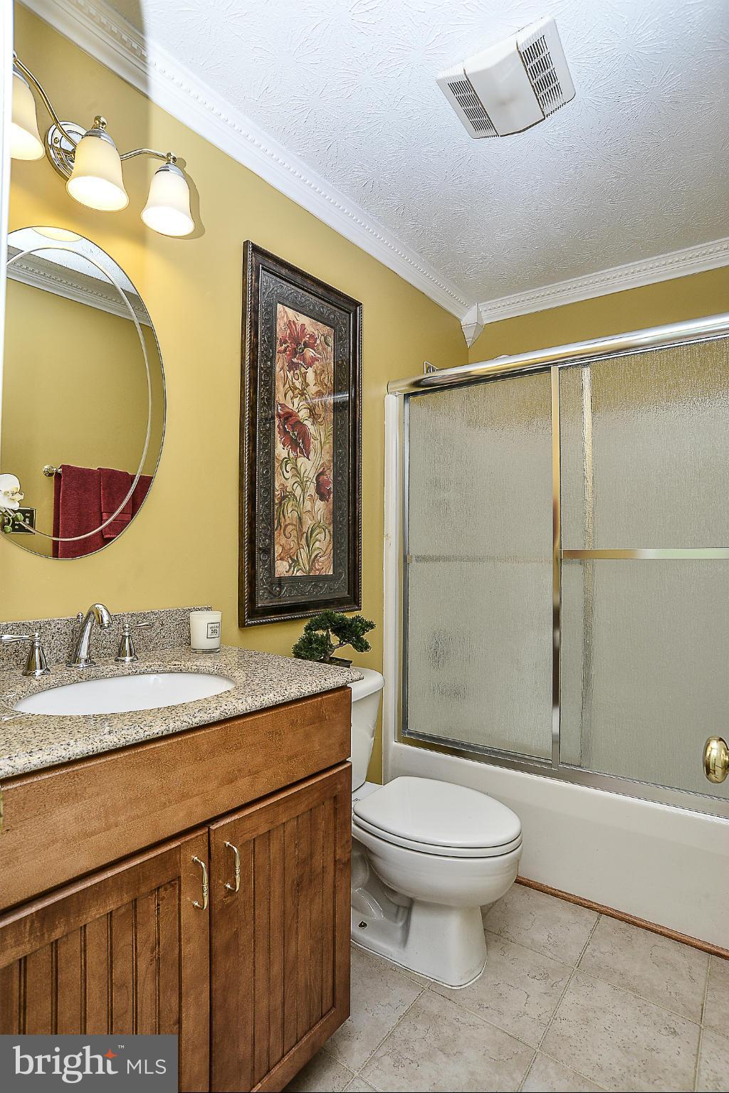 WILLIAMSBURG - Residential