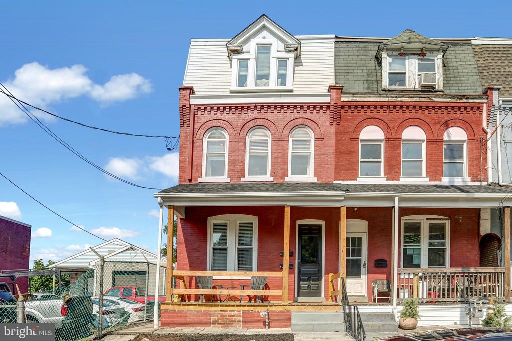 Photo of 616 S PRINCE ST, LANCASTER, PA 17603 (MLS # PALA2036222)