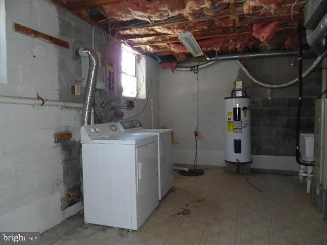 ELIZABETHS LANDING - Residential