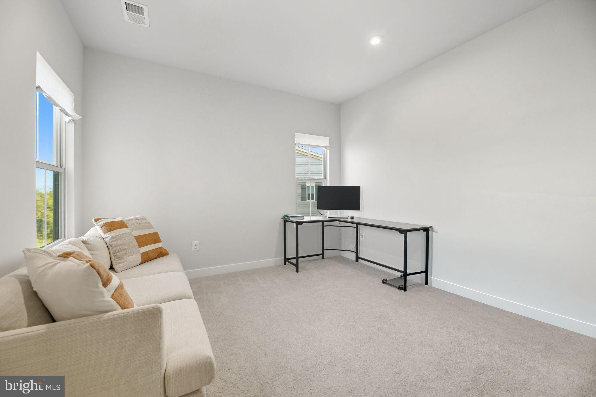 VILLAGES OF URBANA - Residential