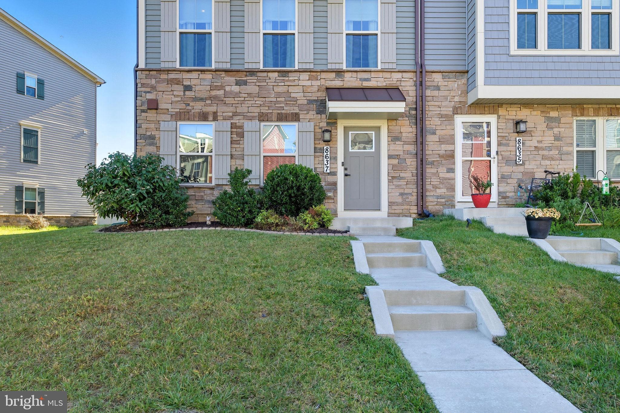 VILLAGES OF URBANA - Residential