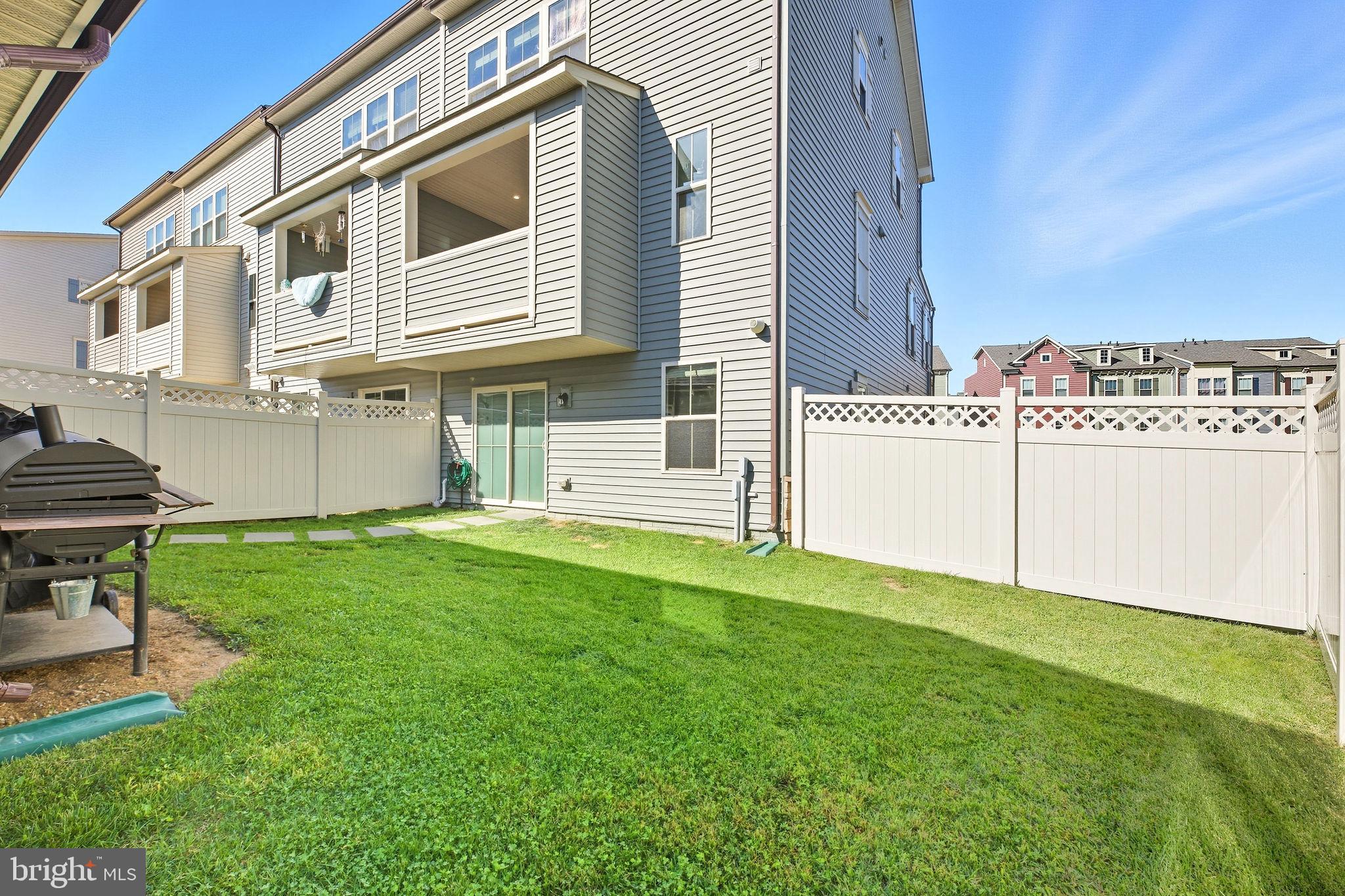 VILLAGES OF URBANA - Residential