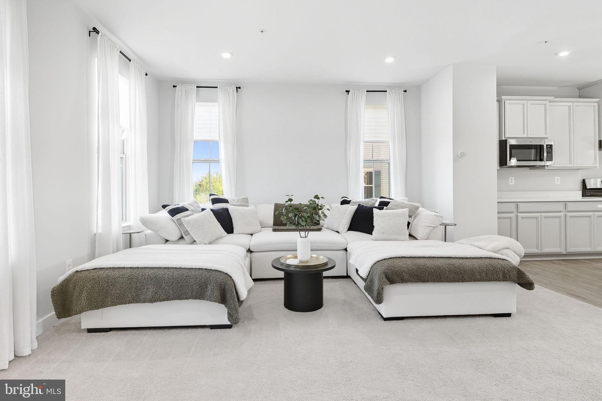 VILLAGES OF URBANA - Residential