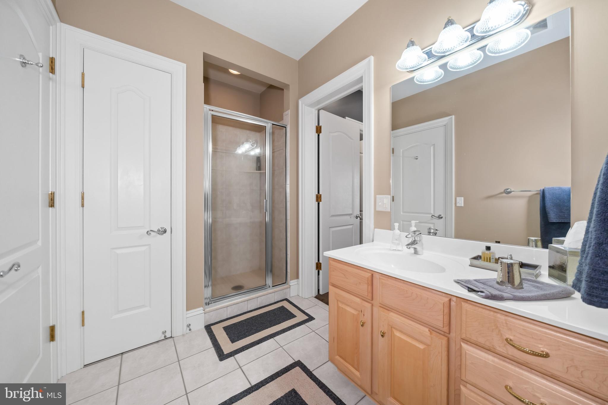 CENTREVILLE RESERV - Residential