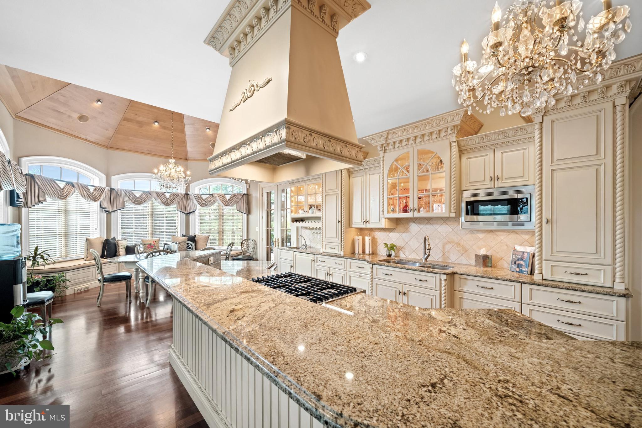 CENTREVILLE RESERV - Residential