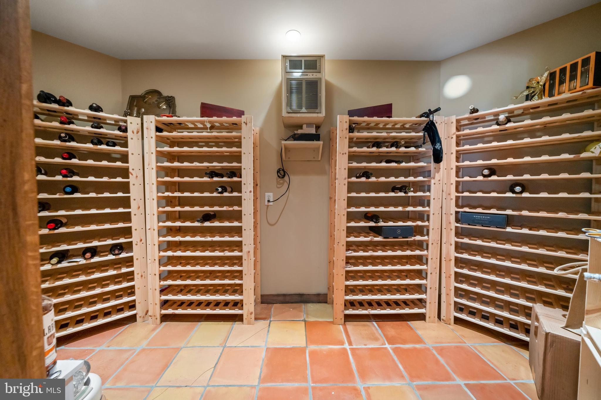 CENTREVILLE RESERV - Residential