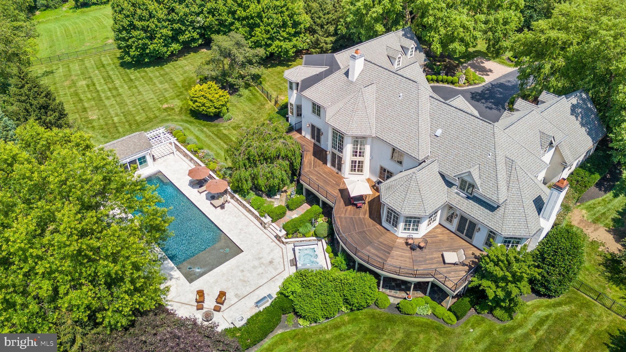 CENTREVILLE RESERV - Residential