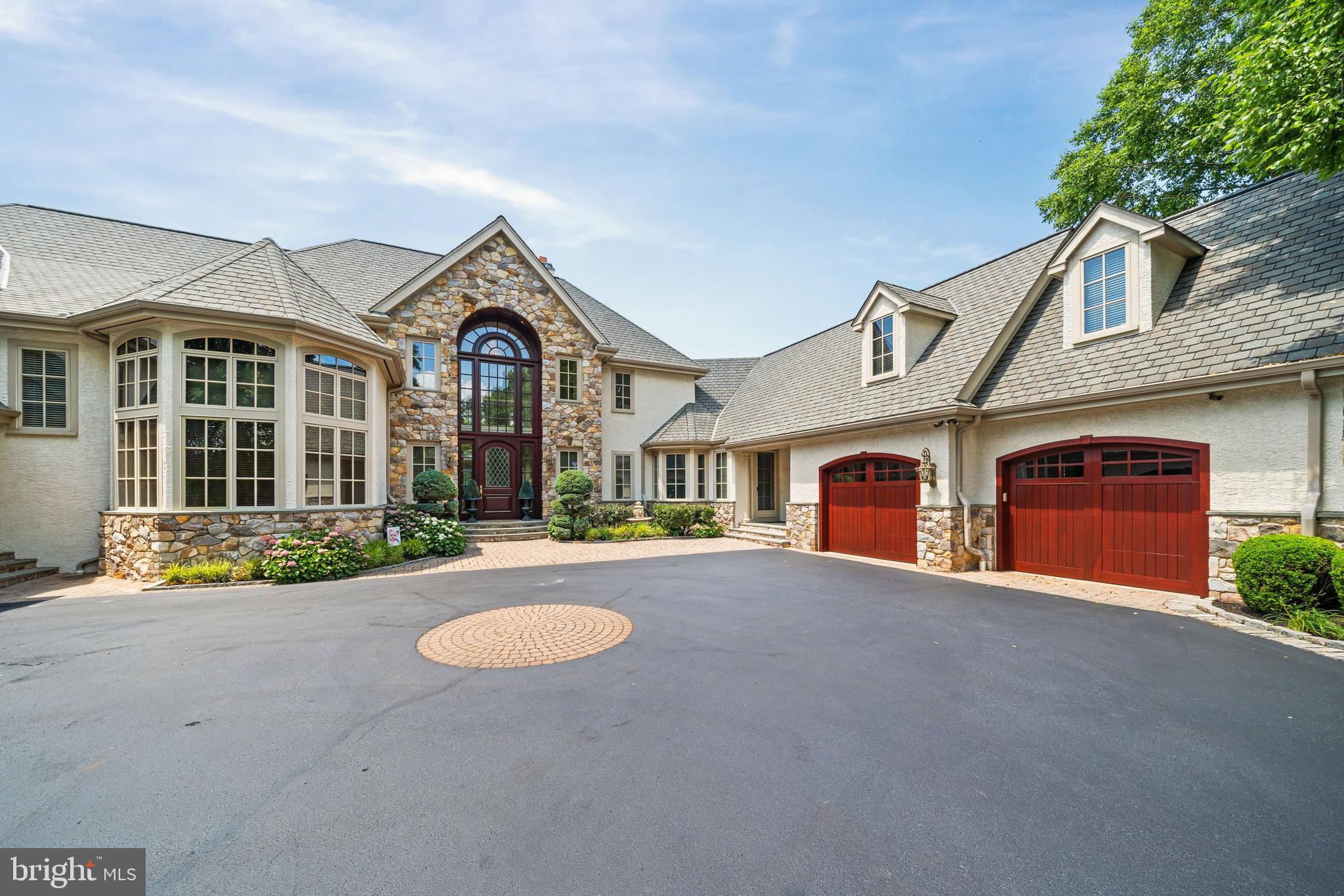 115 CENTRENEST LANE