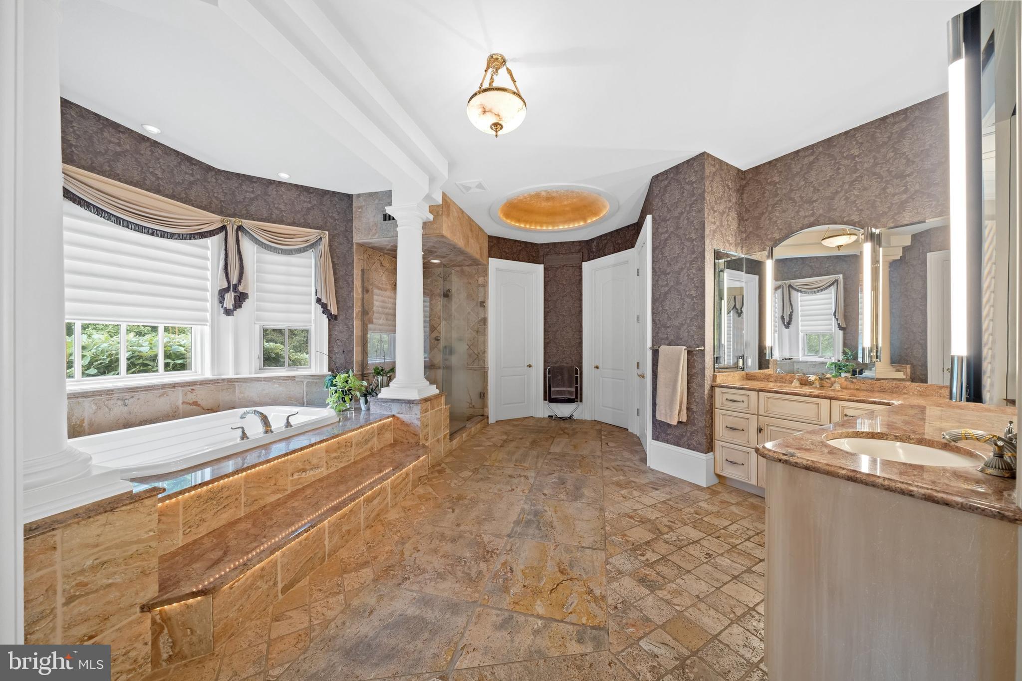 CENTREVILLE RESERV - Residential