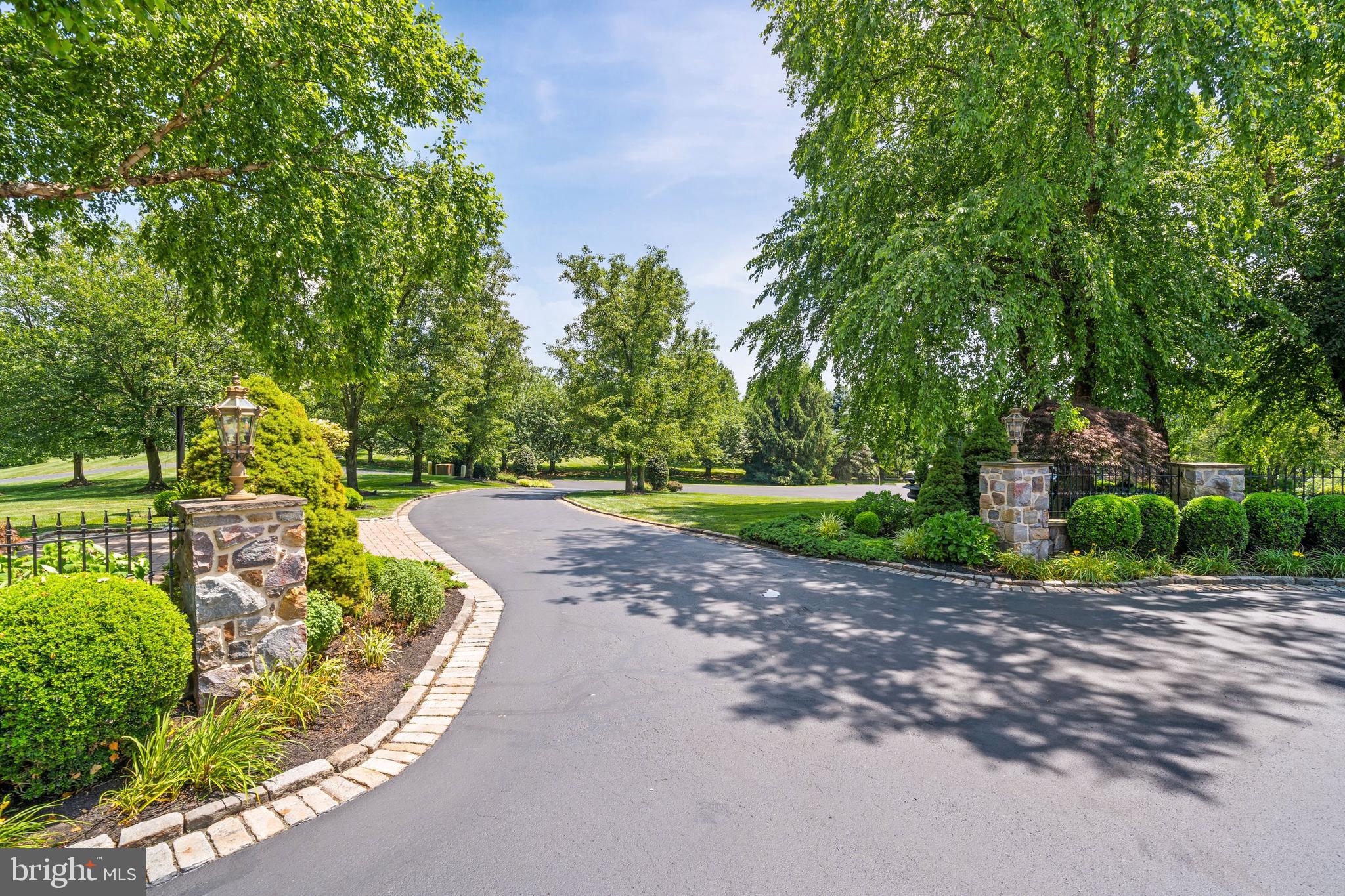 CENTREVILLE RESERV - Residential