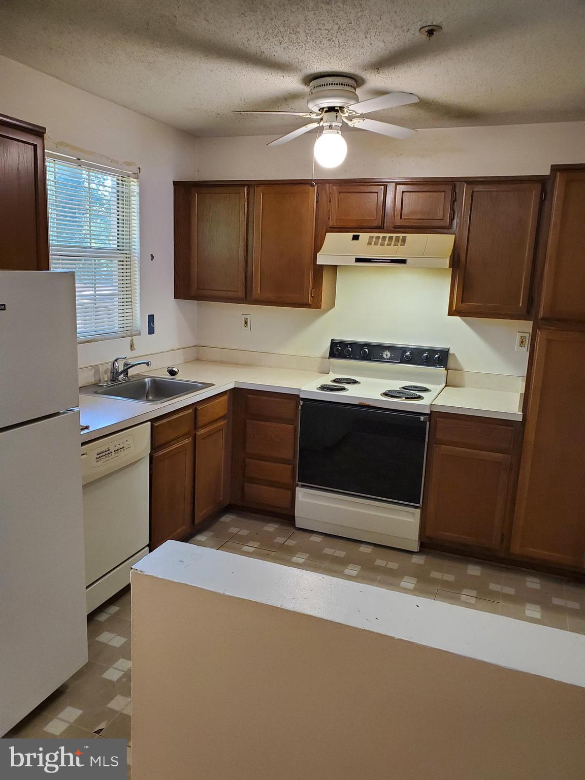 LONDON WOODS - Residential