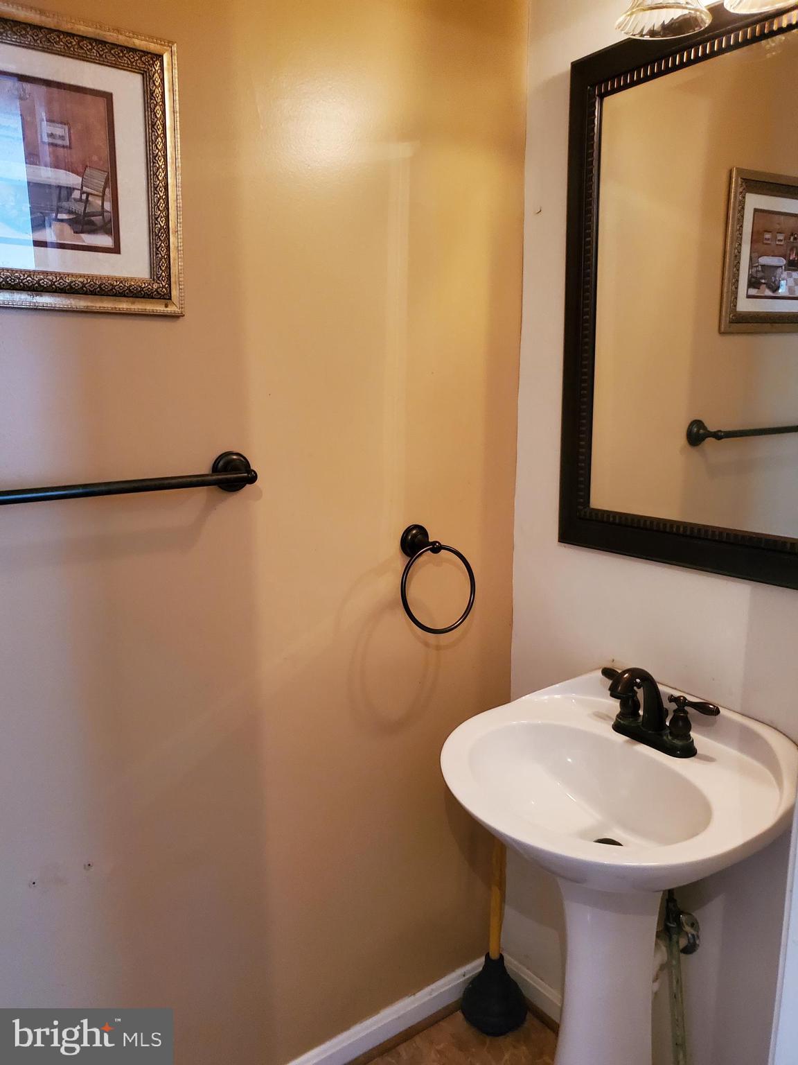 LONDON WOODS - Residential