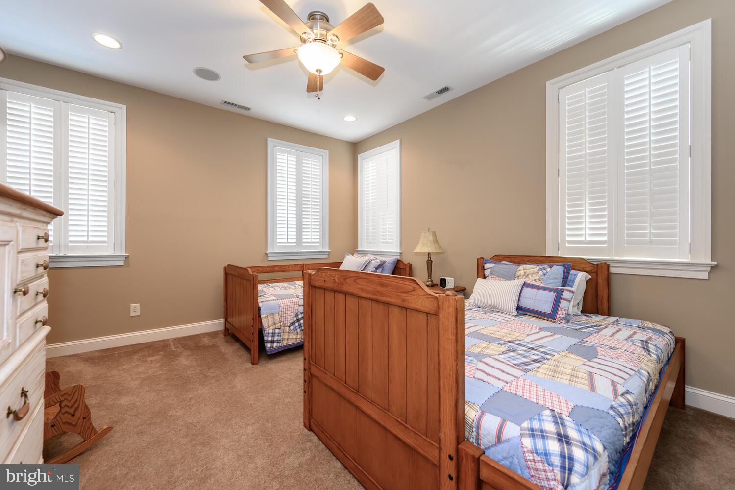 FEDERALSBURG - Residential