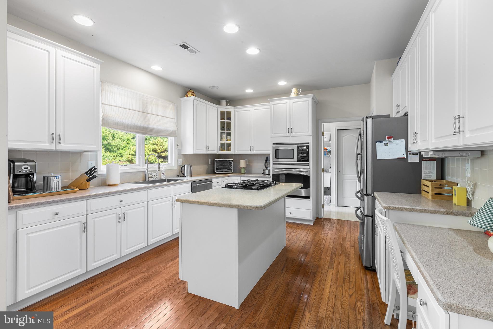 STONEY FORD ESTATE - Residential