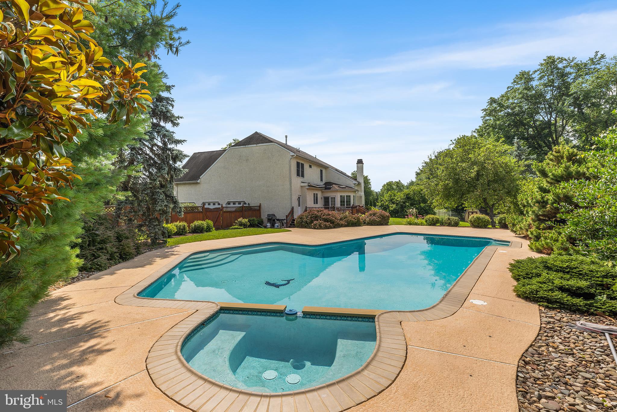 STONEY FORD ESTATE - Residential