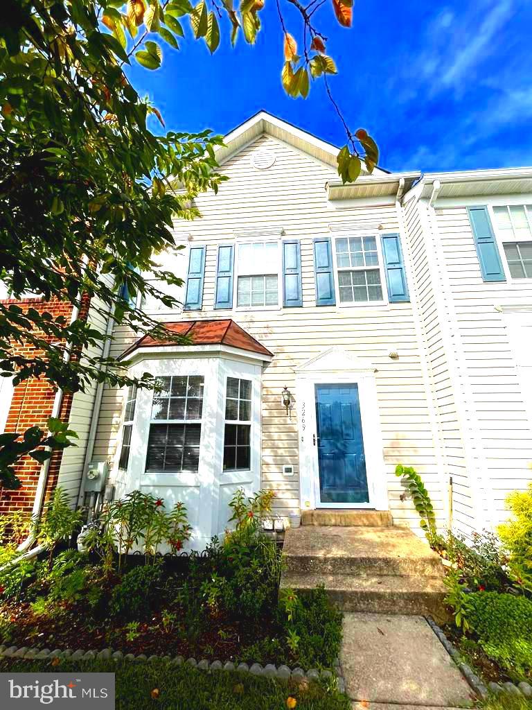 HOWARDS RIDGE - Residential Lease