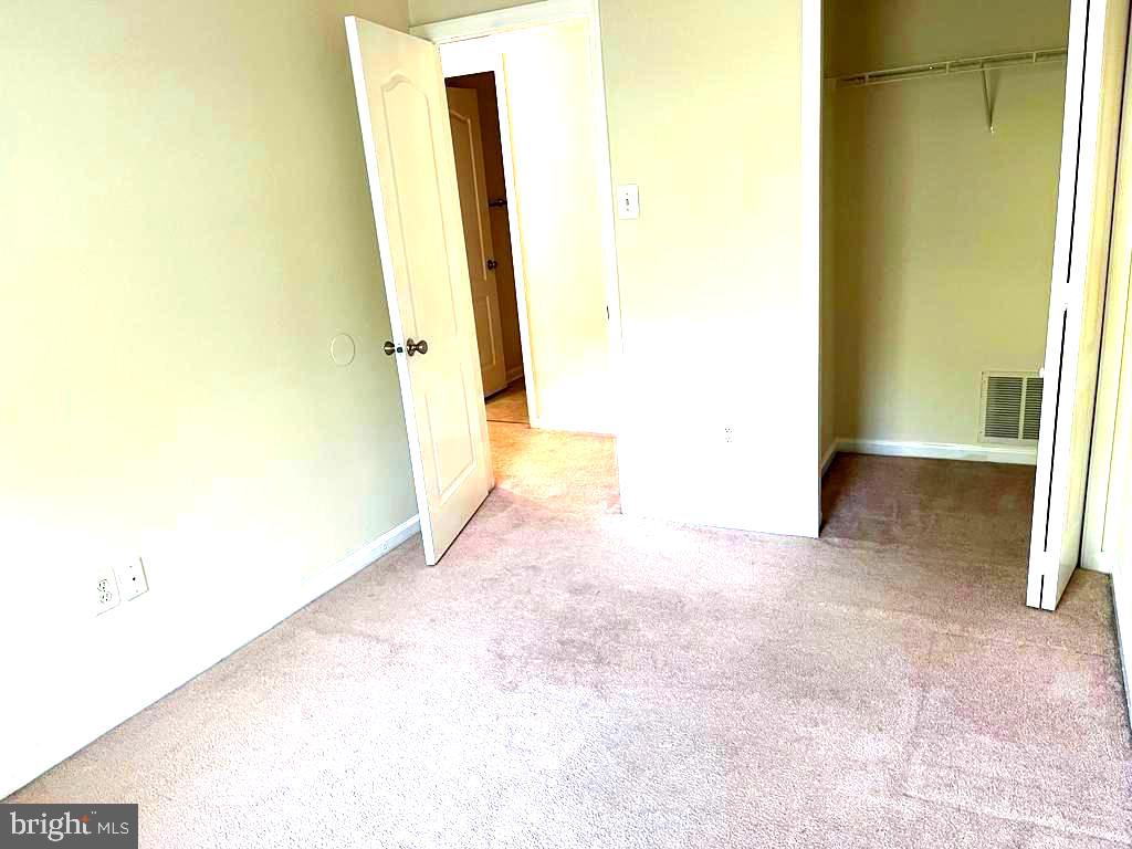 HOWARDS RIDGE - Residential Lease