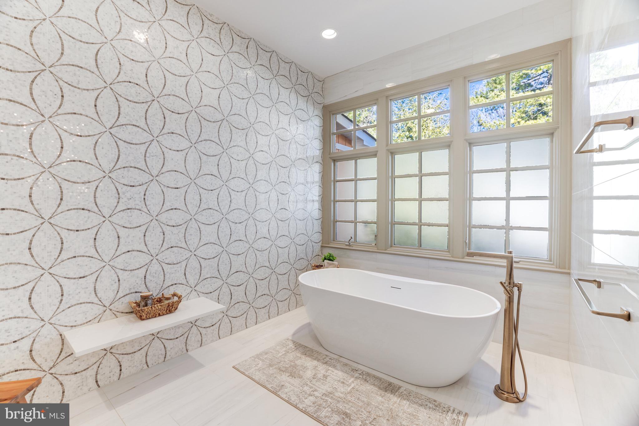 MAPLEWOOD - Residential