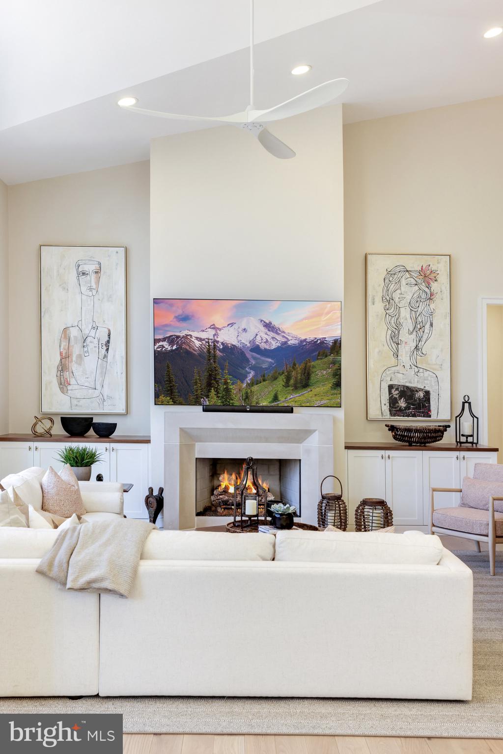 MAPLEWOOD - Residential