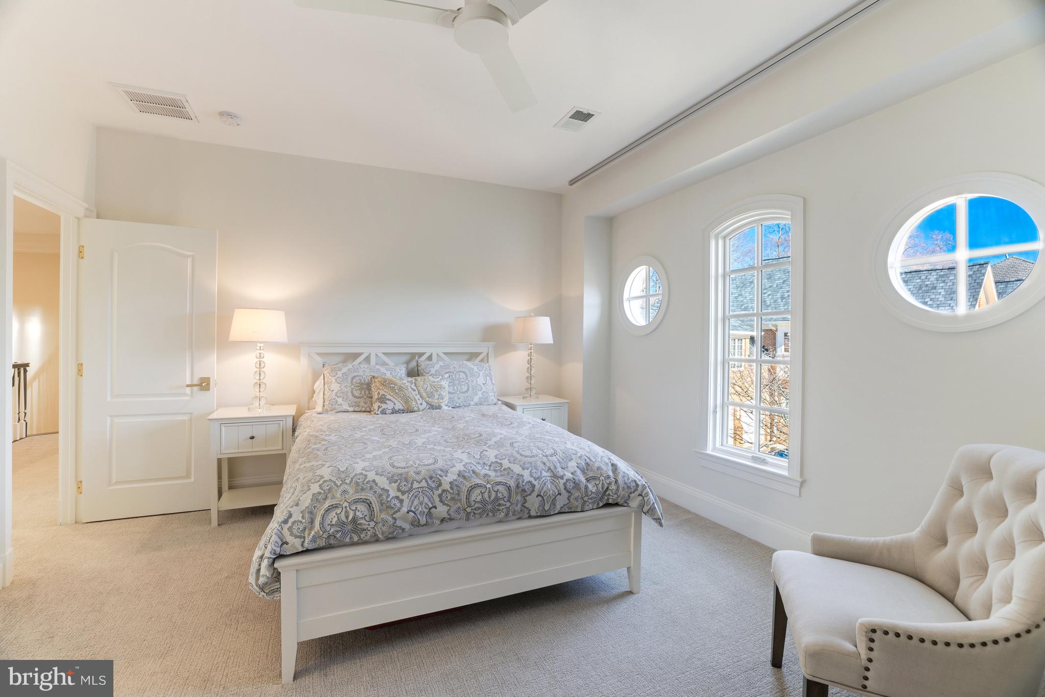 MAPLEWOOD - Residential