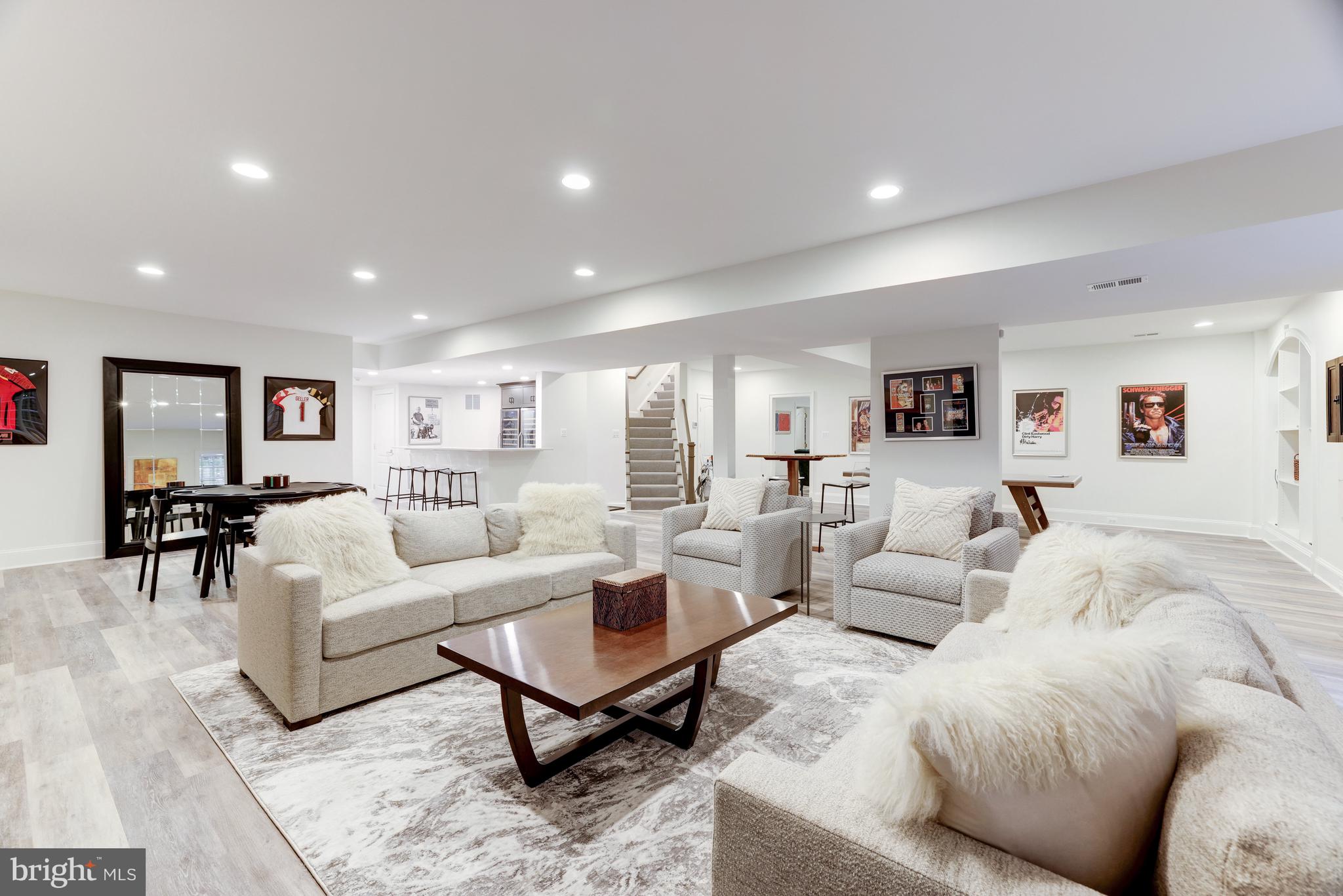 MAPLEWOOD - Residential