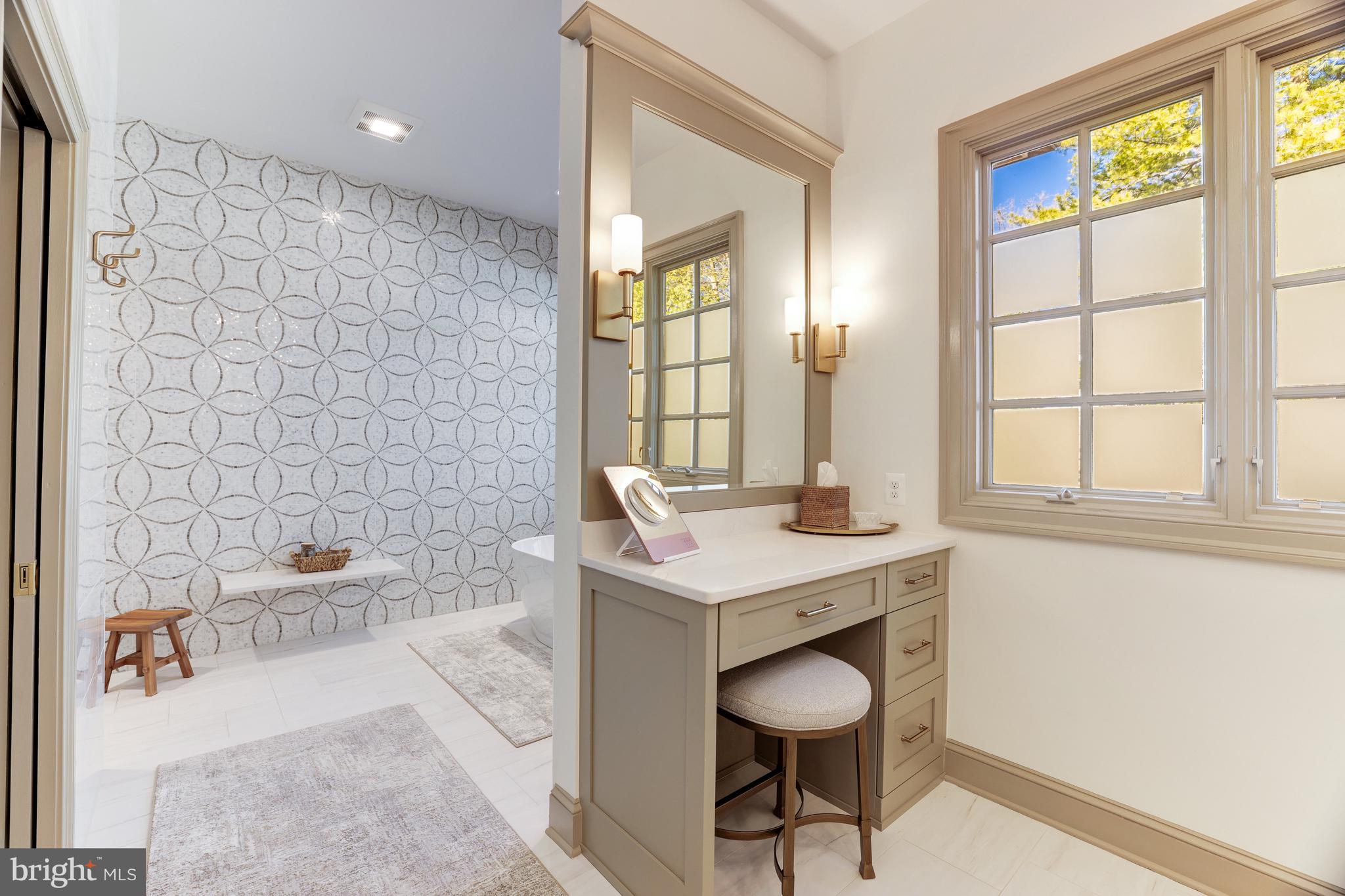 MAPLEWOOD - Residential