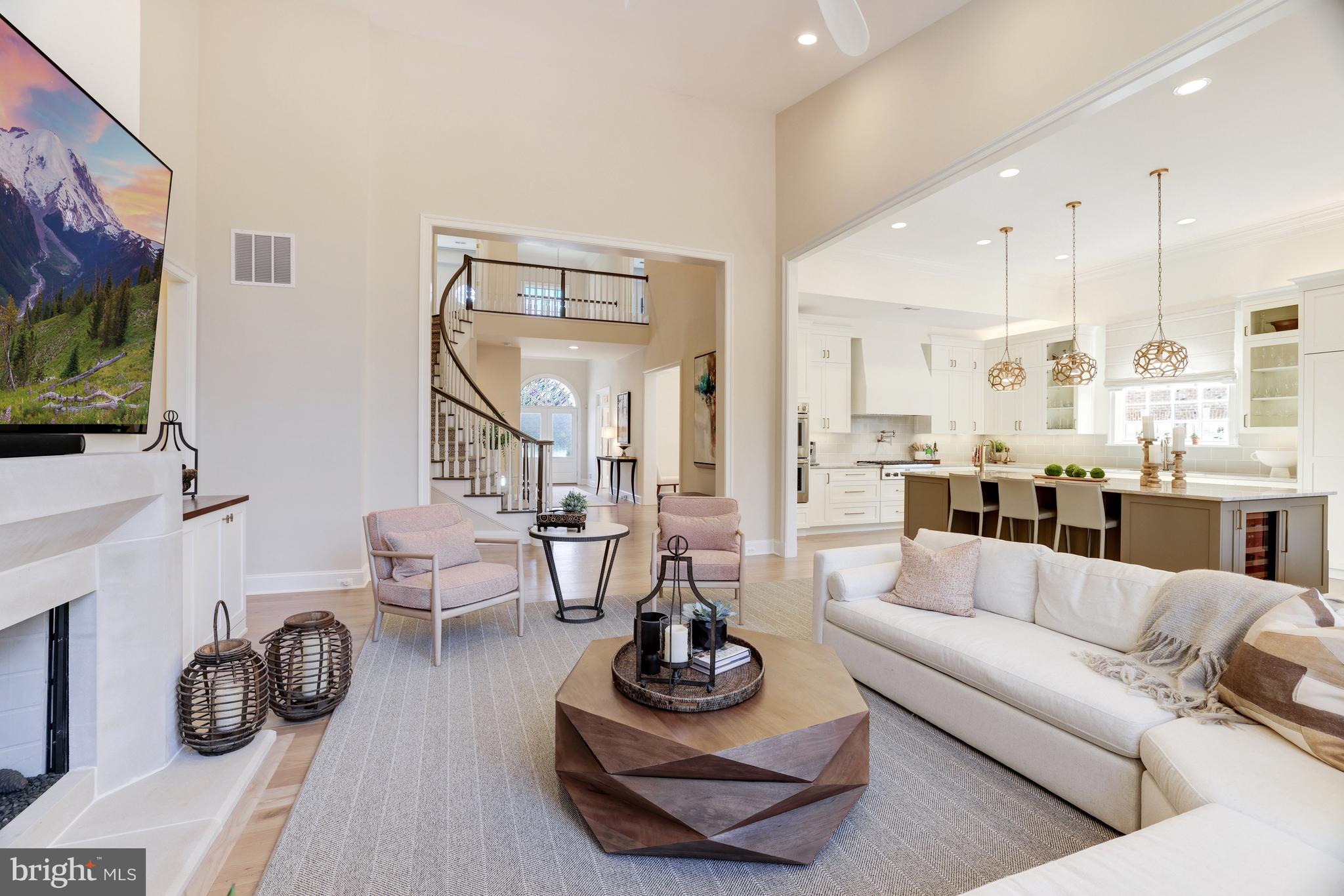 MAPLEWOOD - Residential