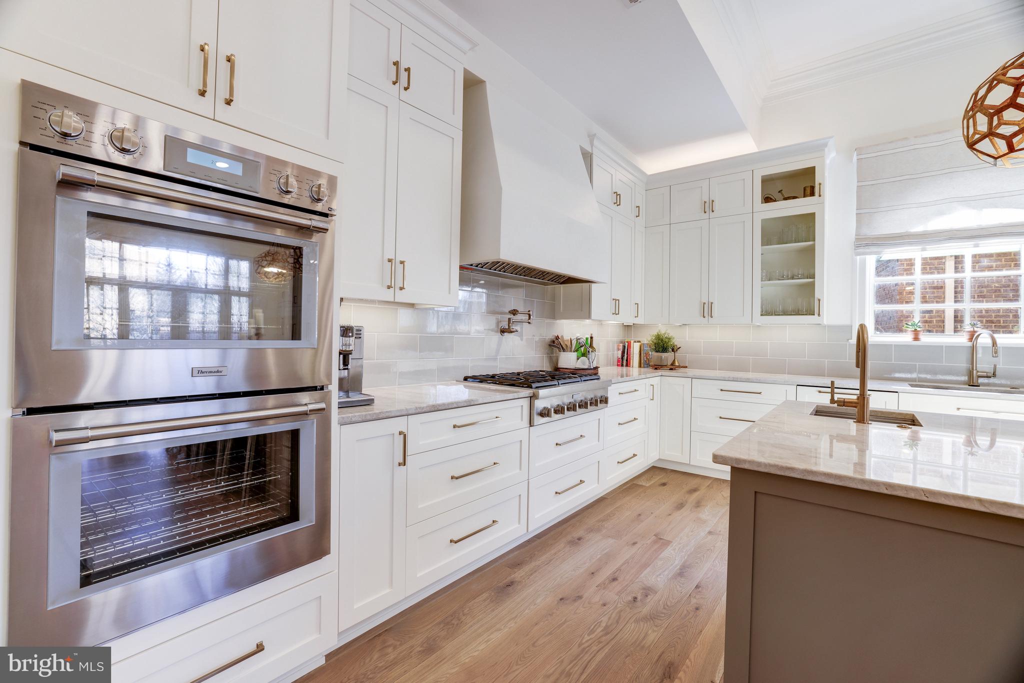 MAPLEWOOD - Residential