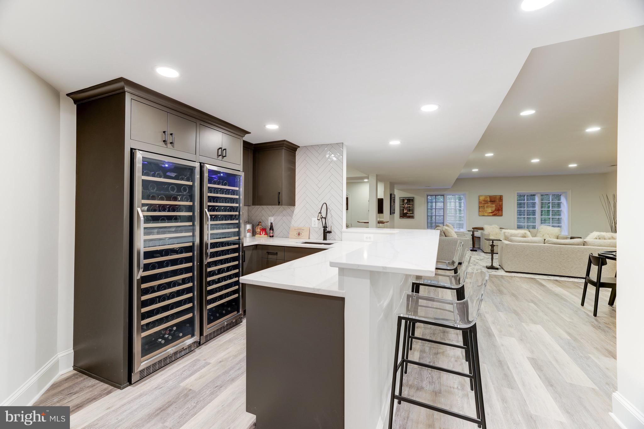 MAPLEWOOD - Residential