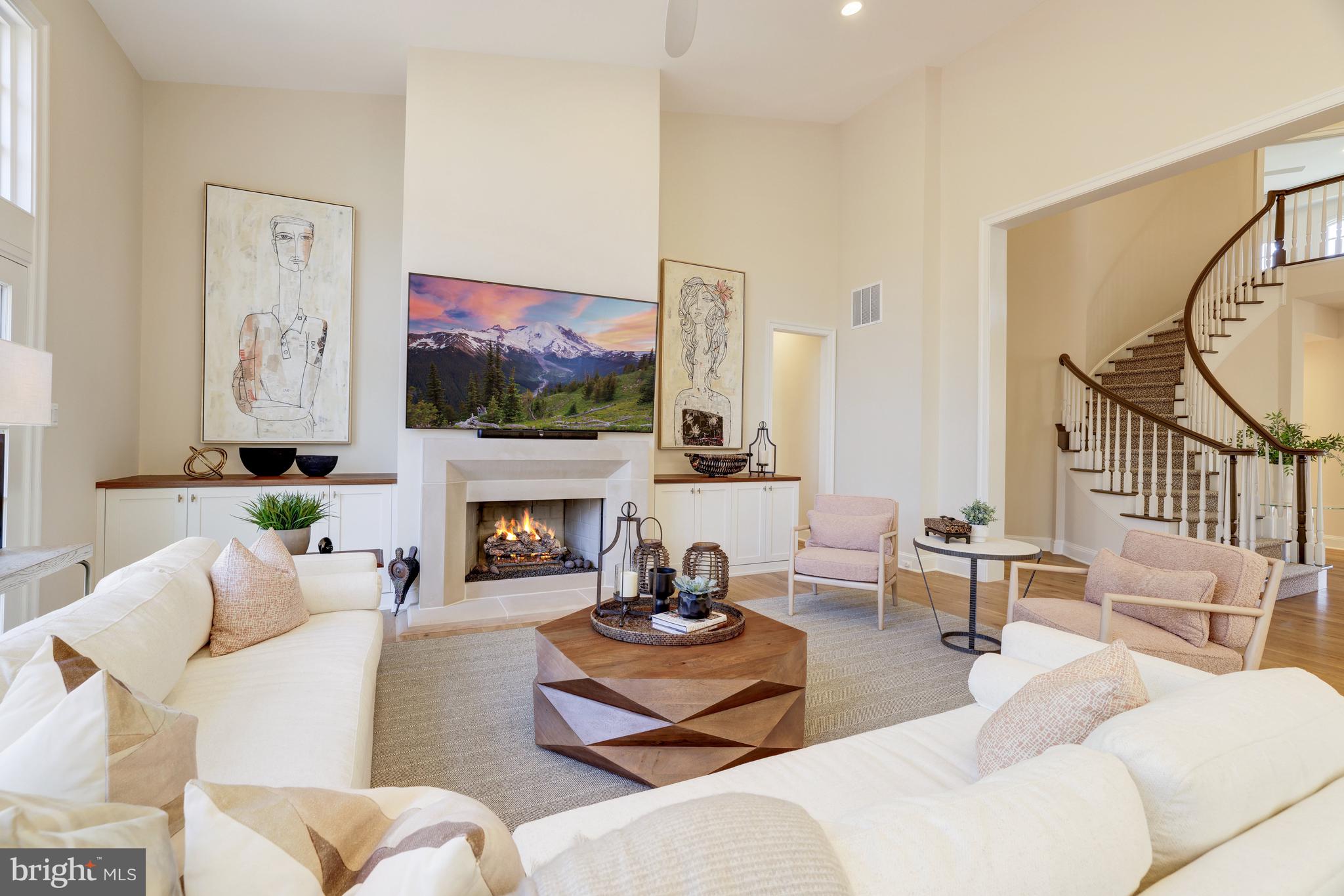 MAPLEWOOD - Residential