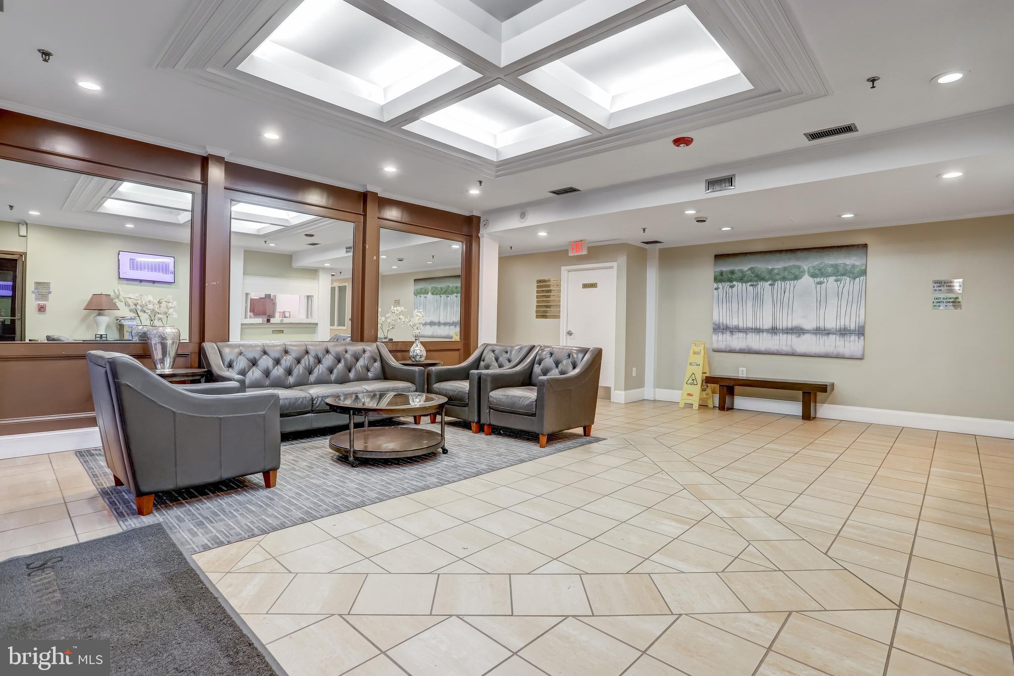 SENTINEL OF LANDMARK - Residential