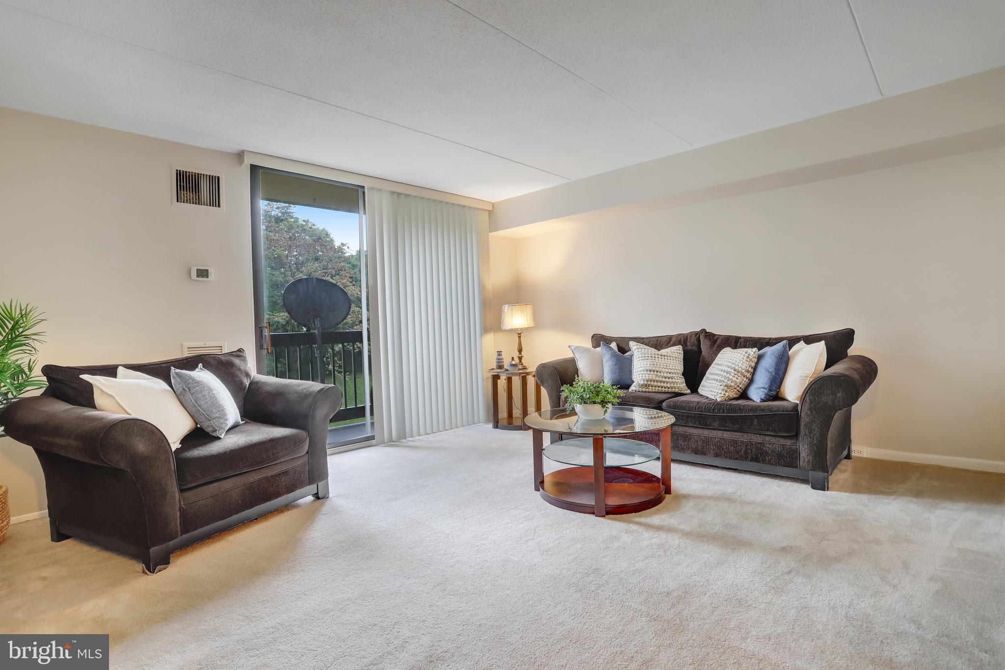 SENTINEL OF LANDMARK - Residential