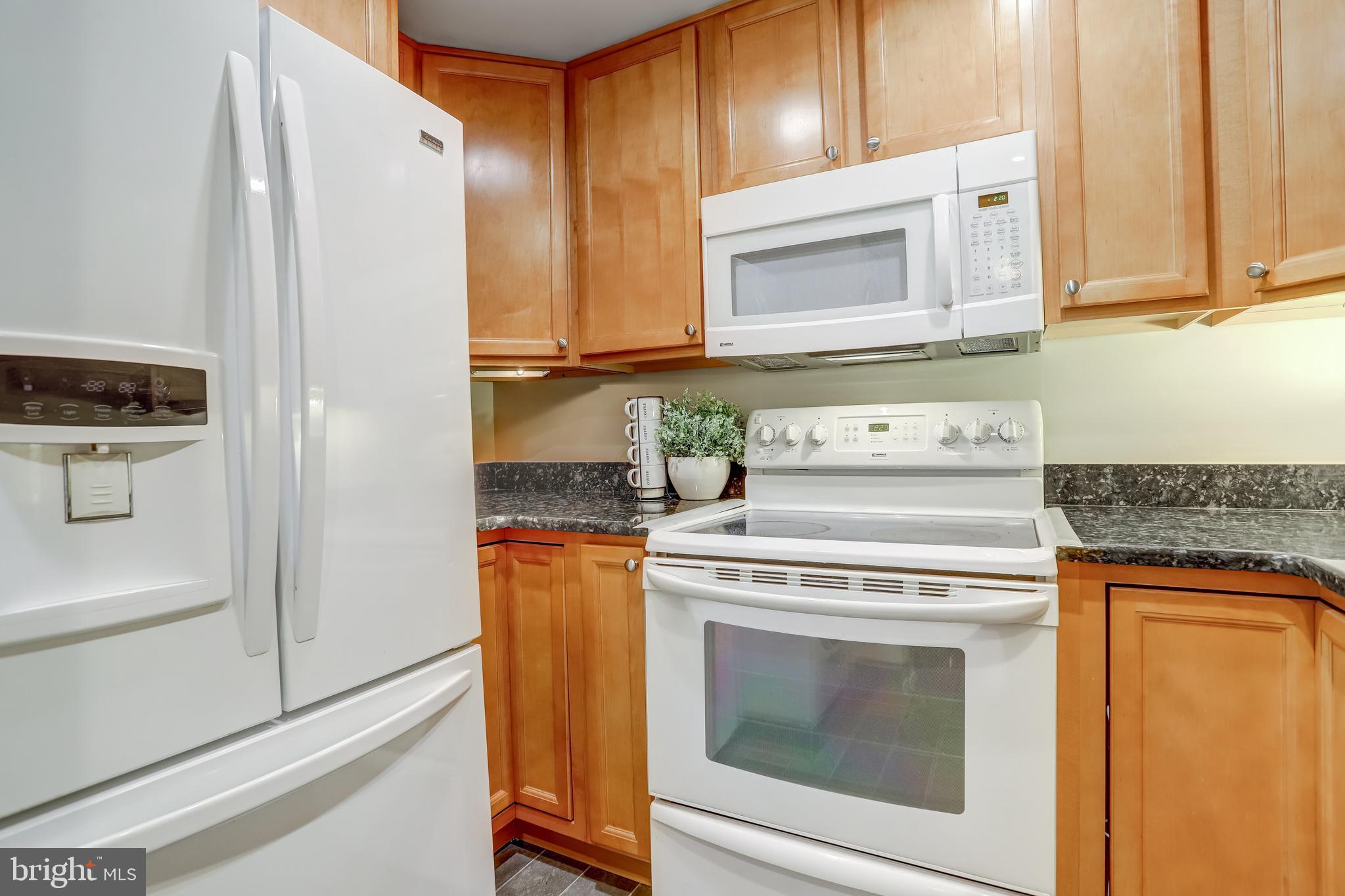 SENTINEL OF LANDMARK - Residential