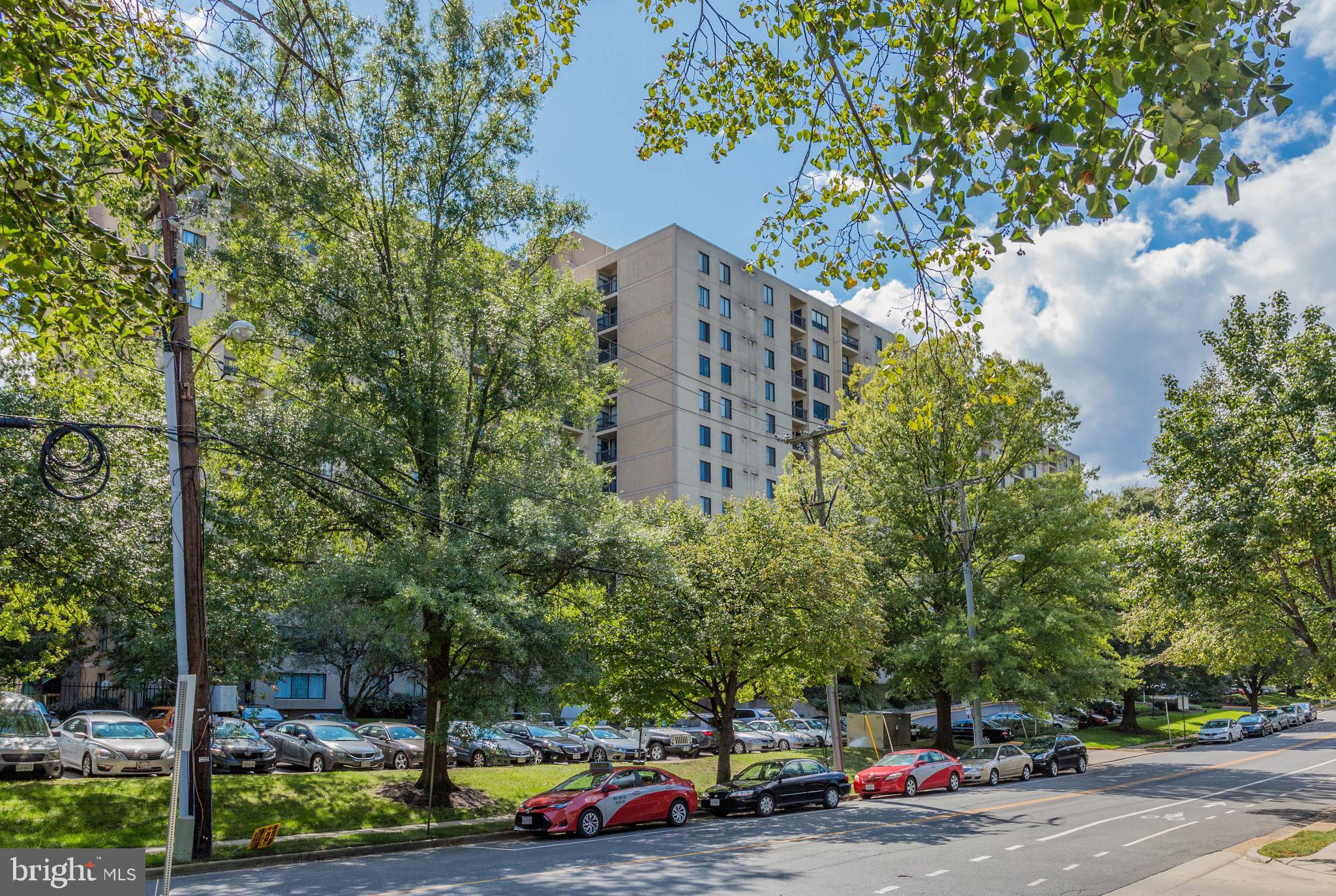 SENTINEL OF LANDMARK - Residential