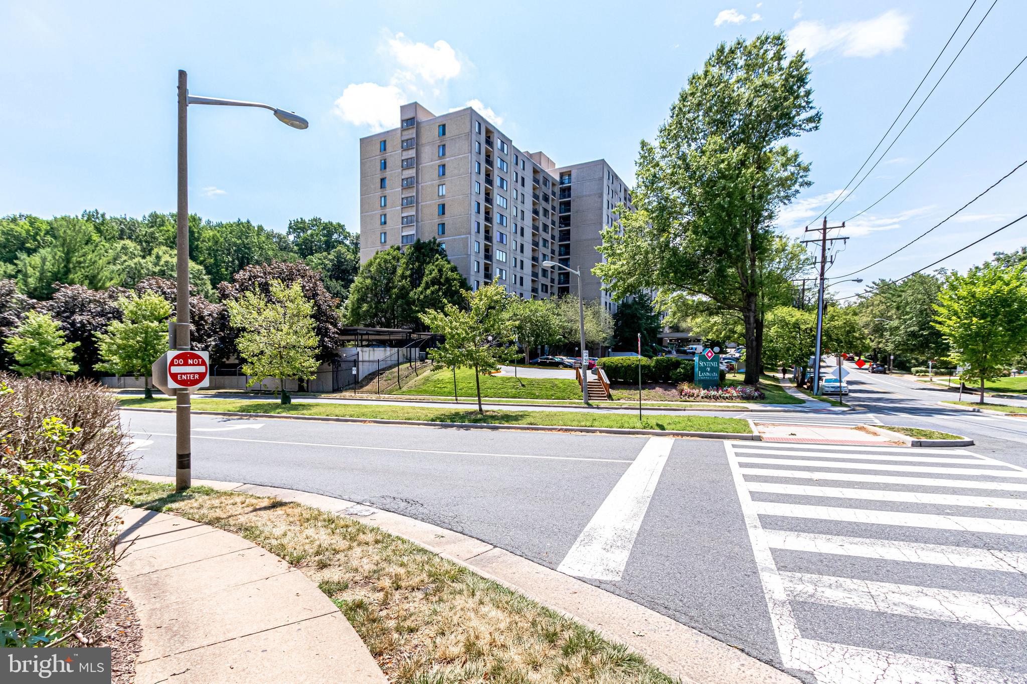 SENTINEL OF LANDMARK - Residential