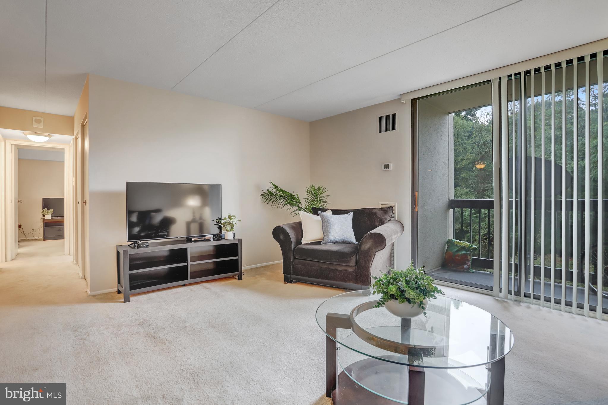 SENTINEL OF LANDMARK - Residential