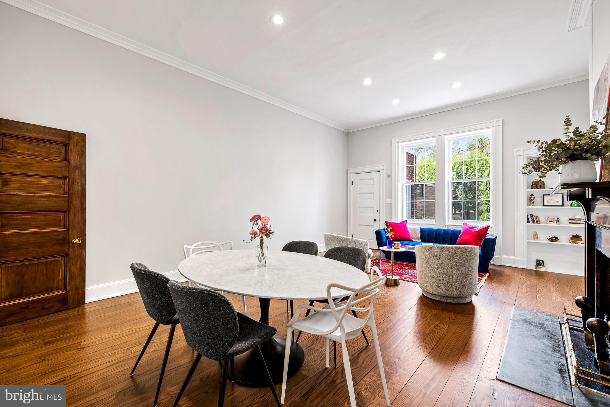 SOCIETY HILL - Residential