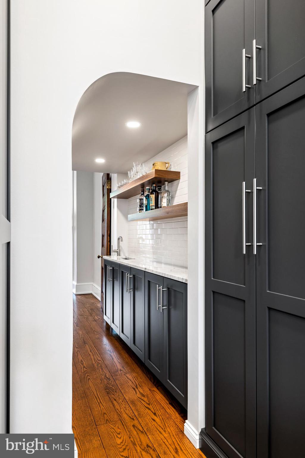 SOCIETY HILL - Residential