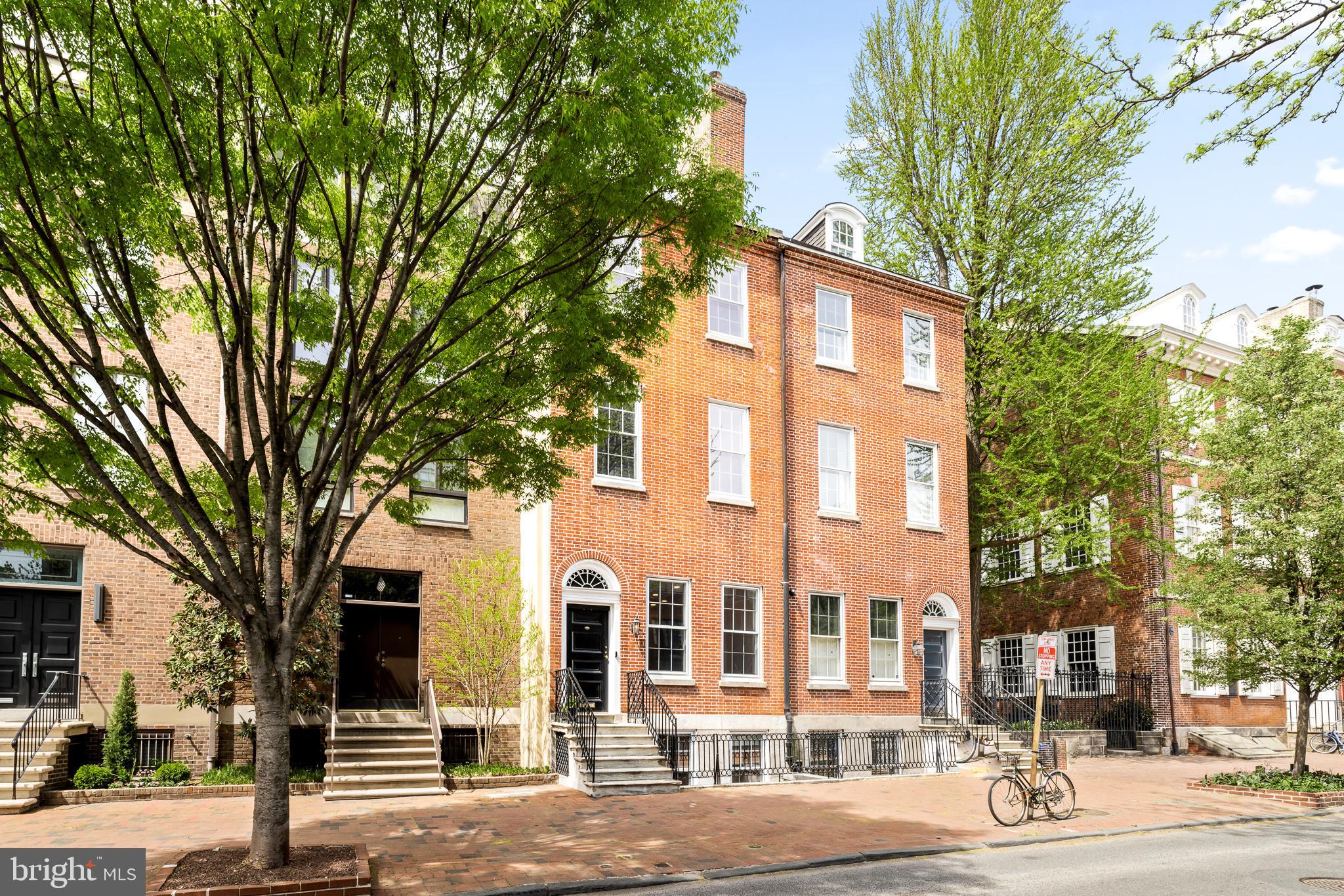 SOCIETY HILL - Residential