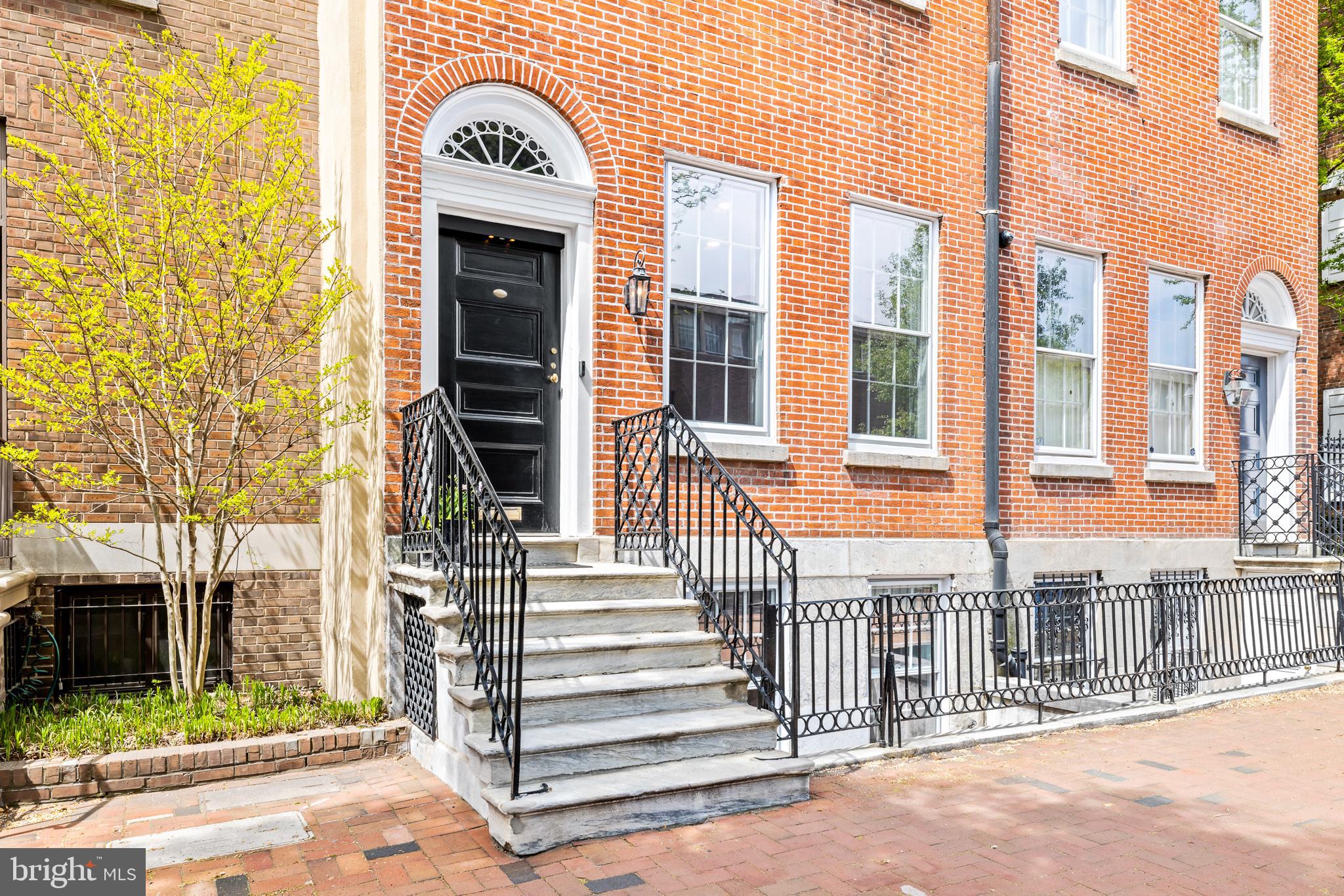 SOCIETY HILL - Residential