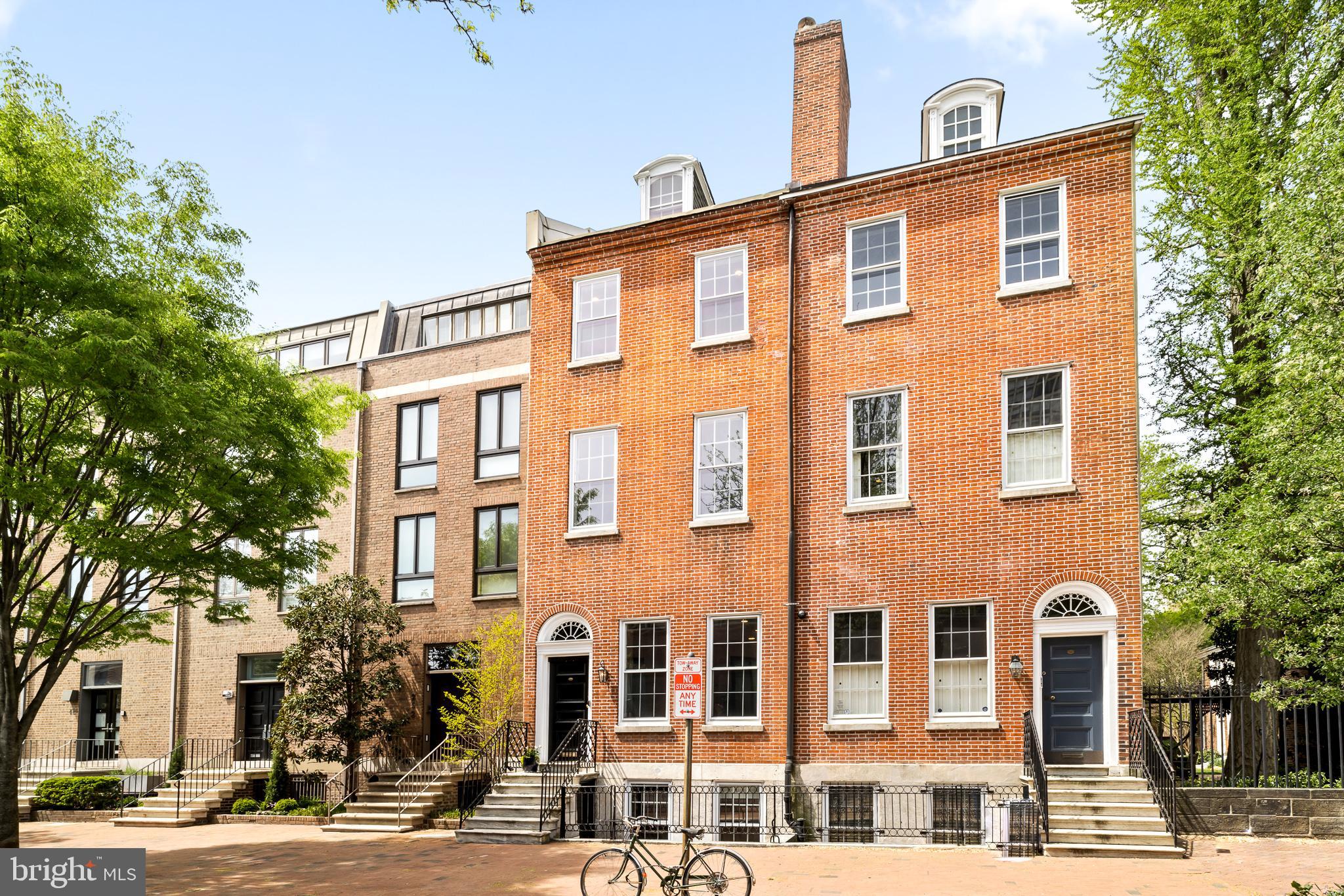 SOCIETY HILL - Residential