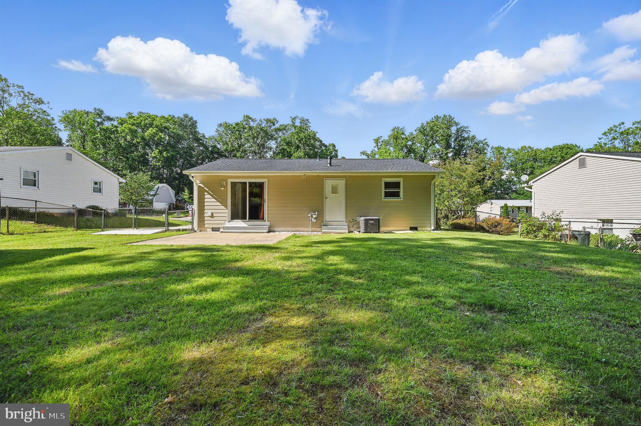 DALE CITY - Residential