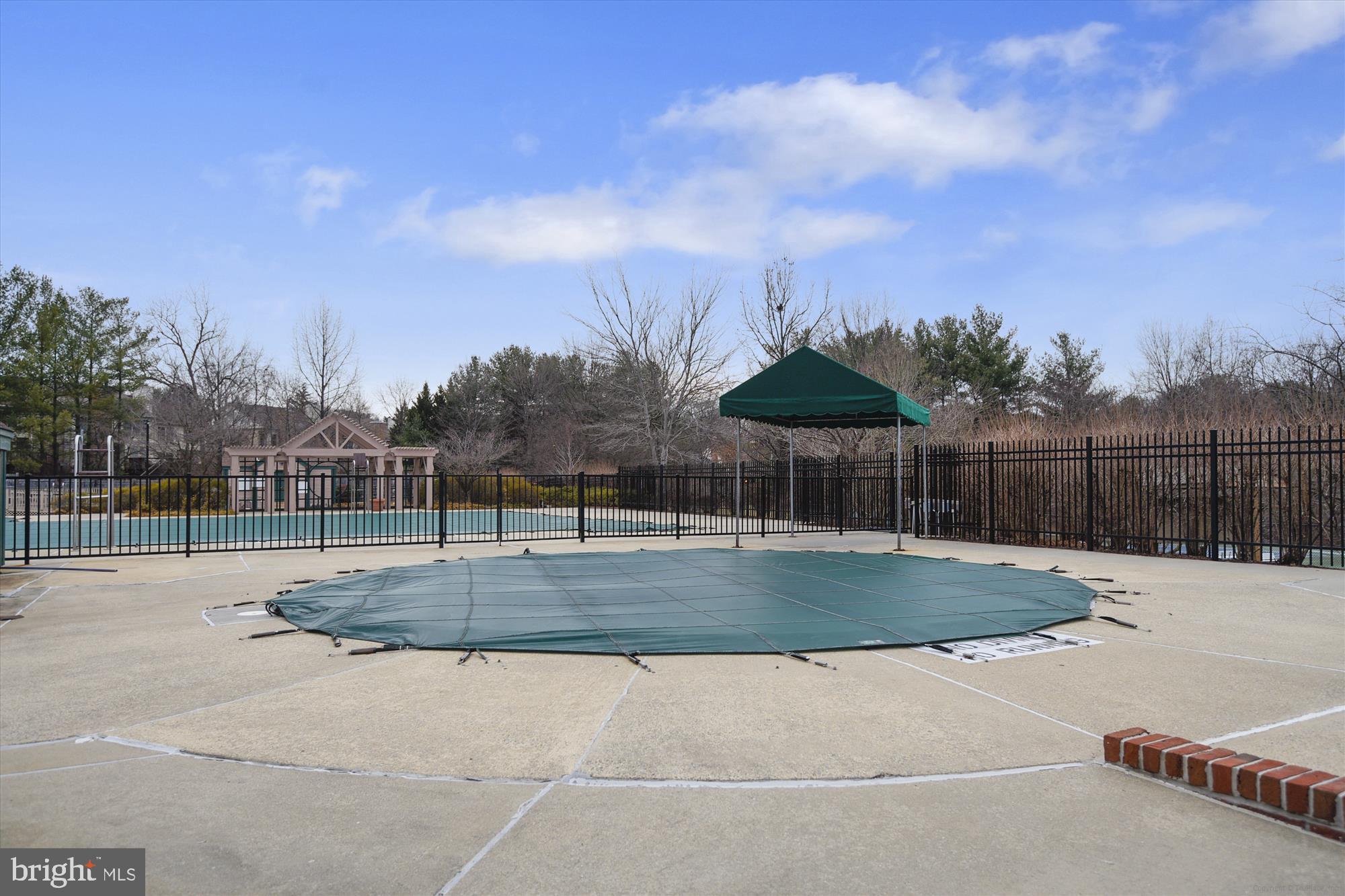 GABLES OF TUCKERMAN - Residential Lease