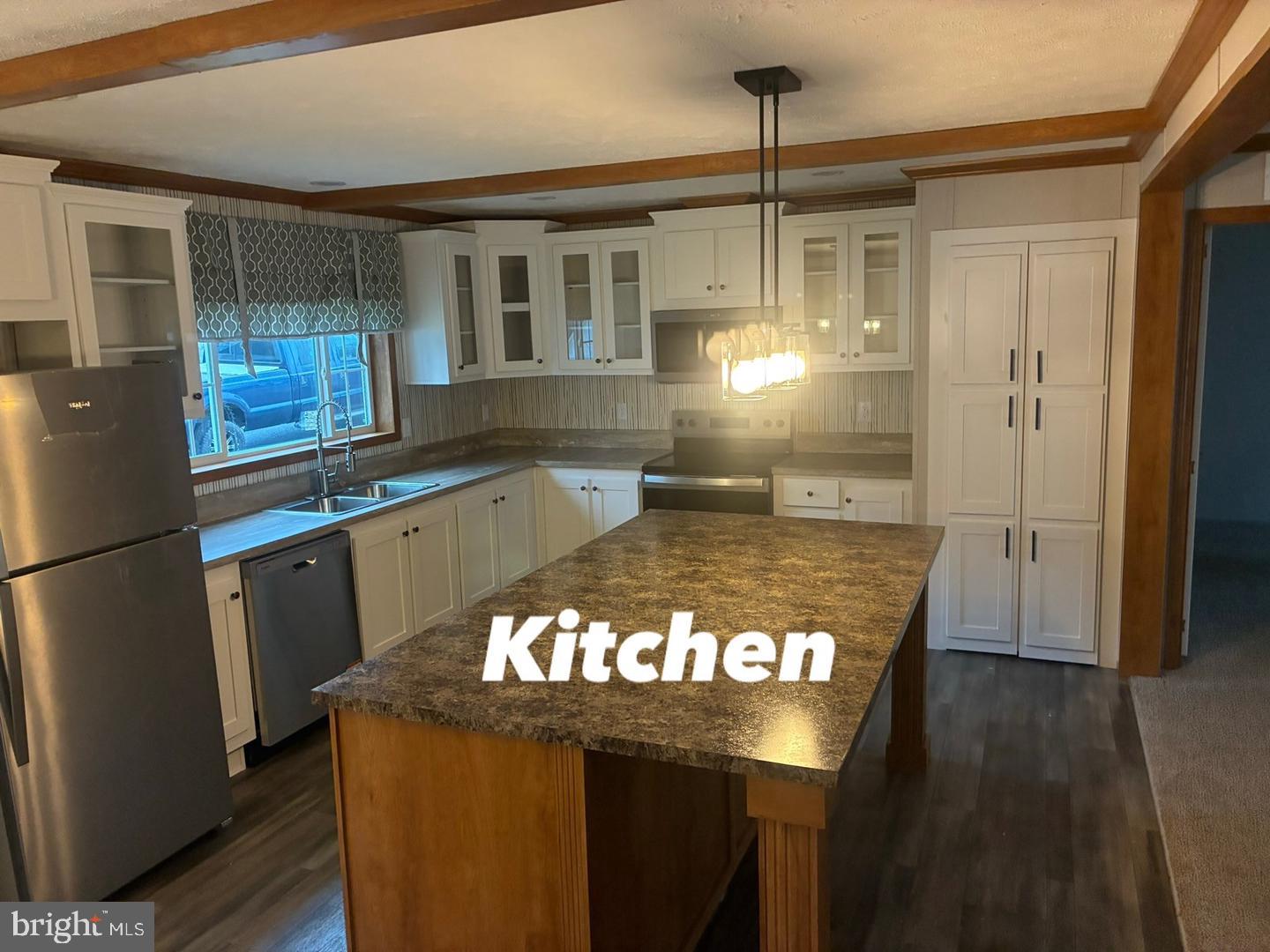 300 RIDGE ROAD 99