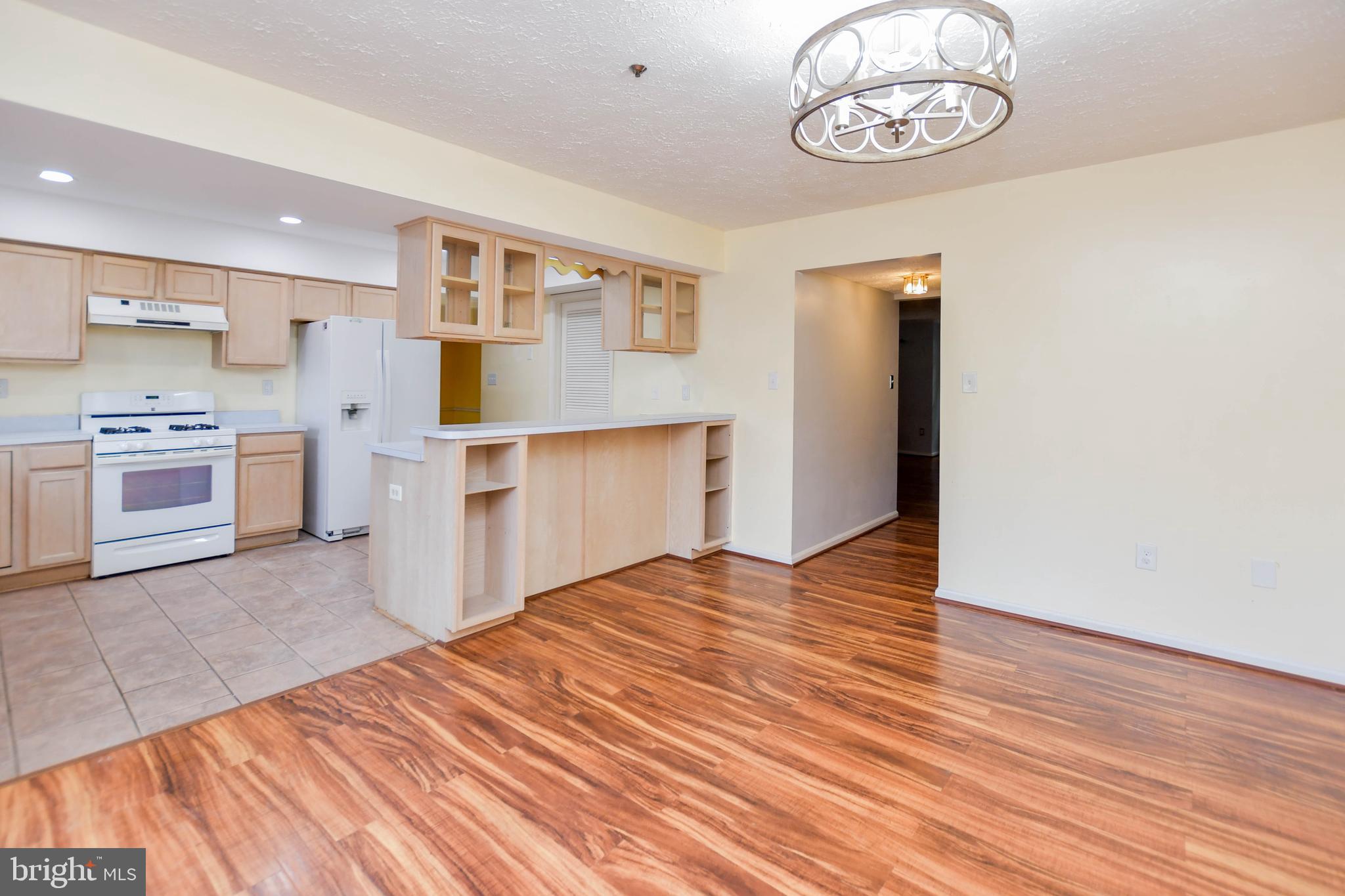 DORCHESTER NEIGHBORHOOD - Residential